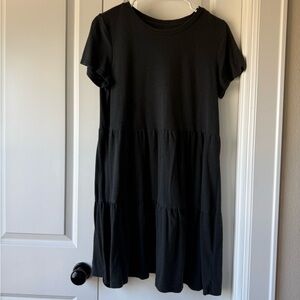GAP Black Tiered Short-Sleeve  Dress